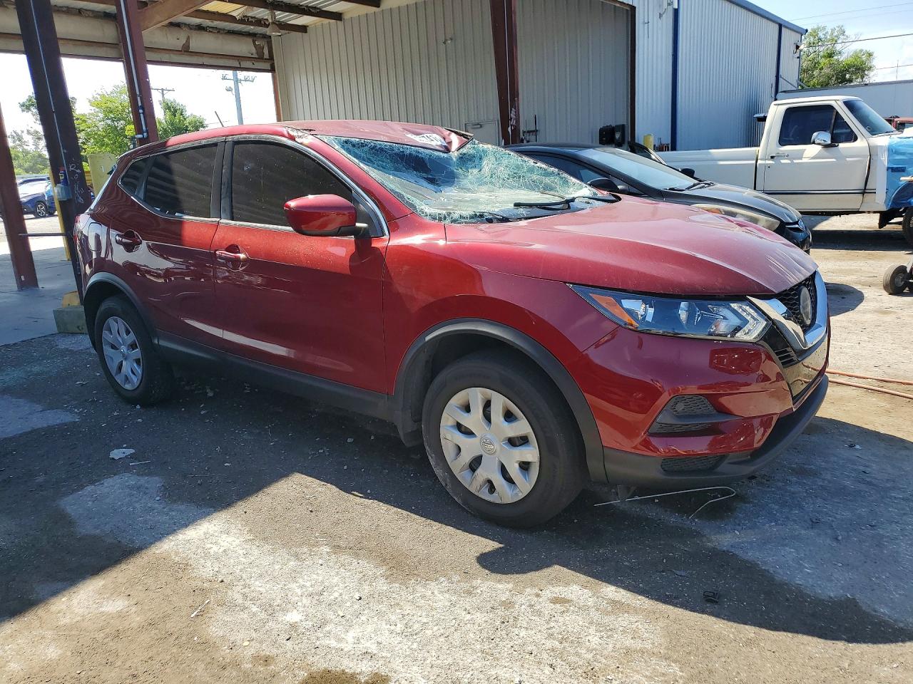 NISSAN ROGUE SPORT 2020 — 5
