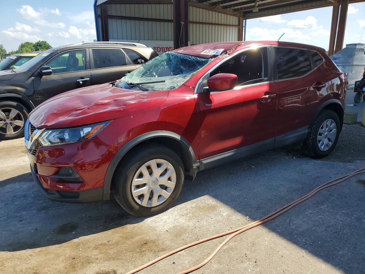 NISSAN ROGUE SPORT 2020 — 2
