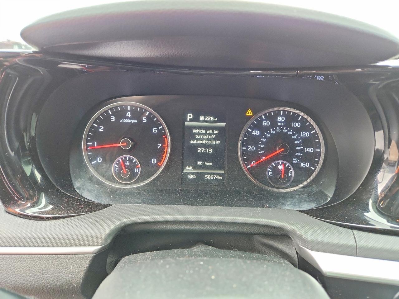 KIA K5 2022 — 10