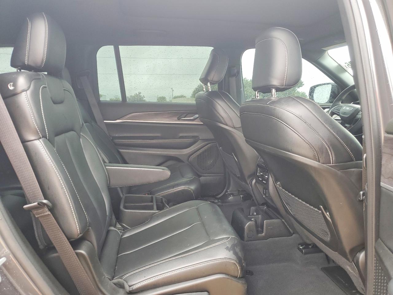 JEEP GRAND CHEROKEE 2024 — 12