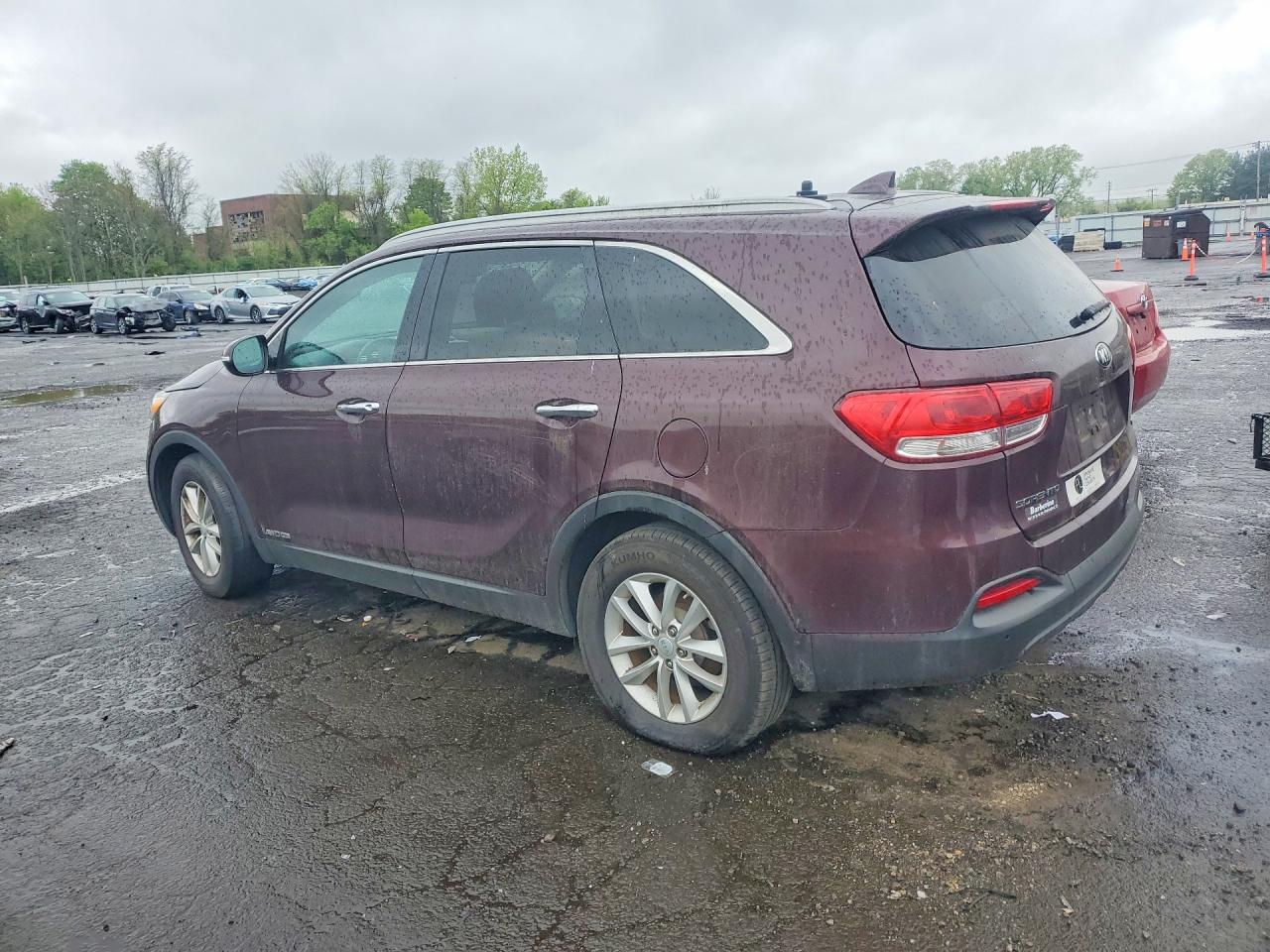 KIA SORENTO 2017 — 3