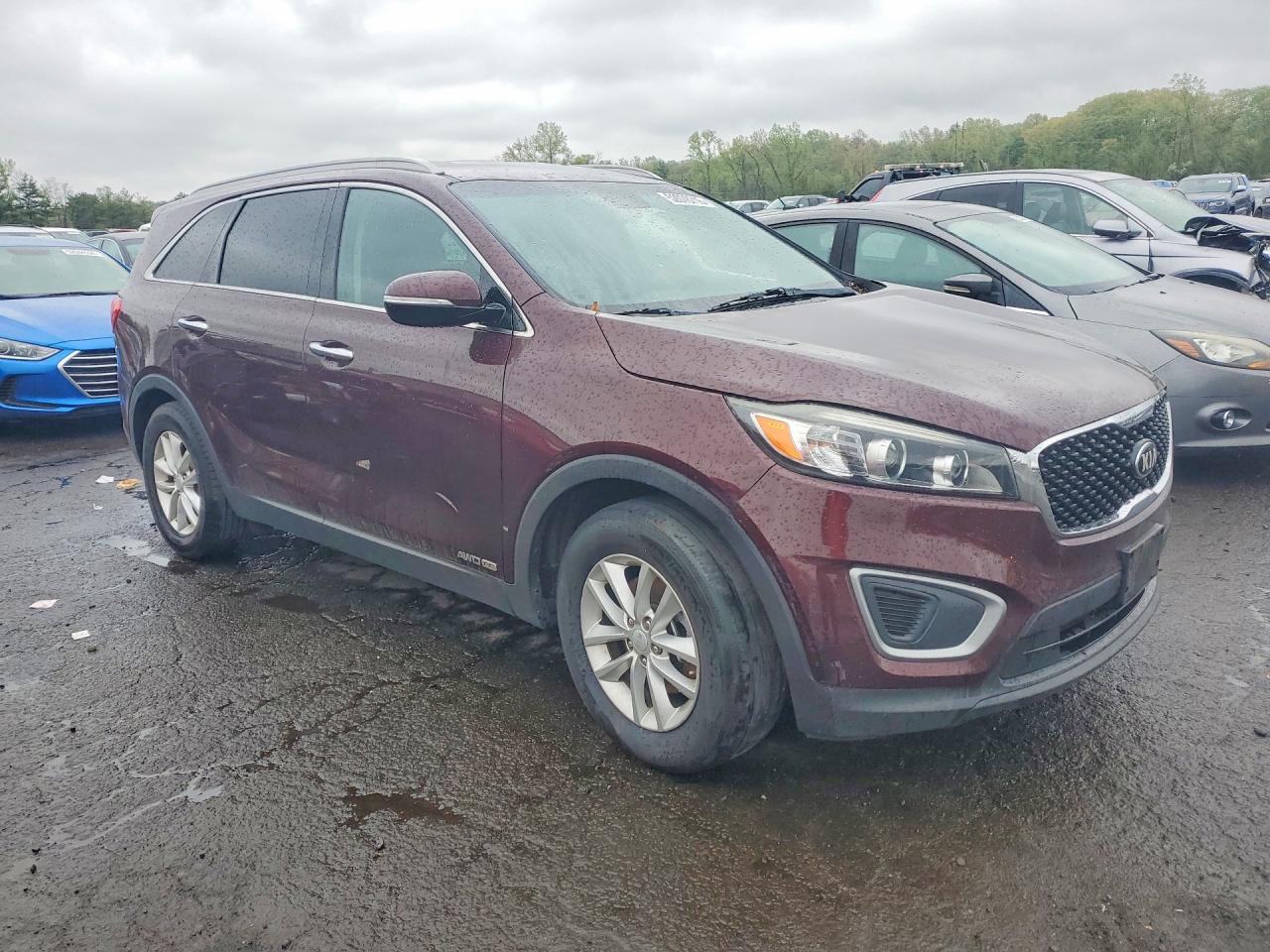 KIA SORENTO 2017 — 5