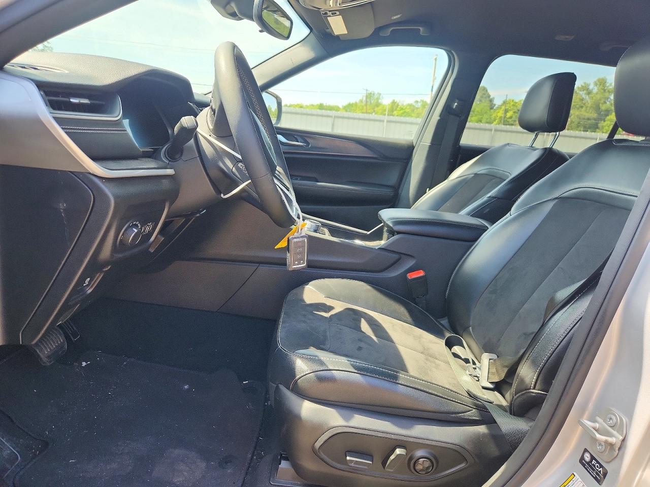 JEEP GRAND CHEROKEE 2024 — 8