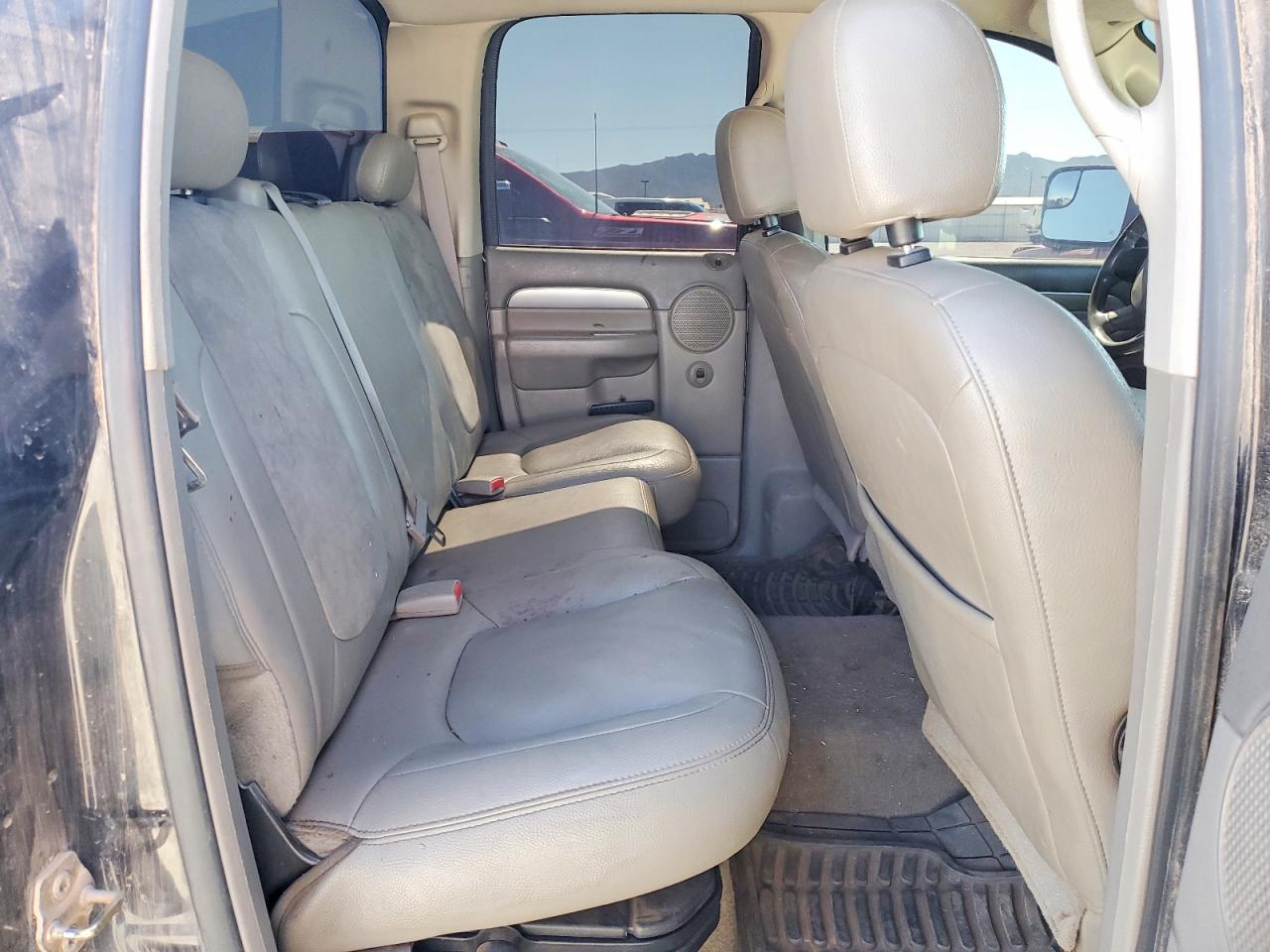 DODGE RAM 3500 2005 — 12