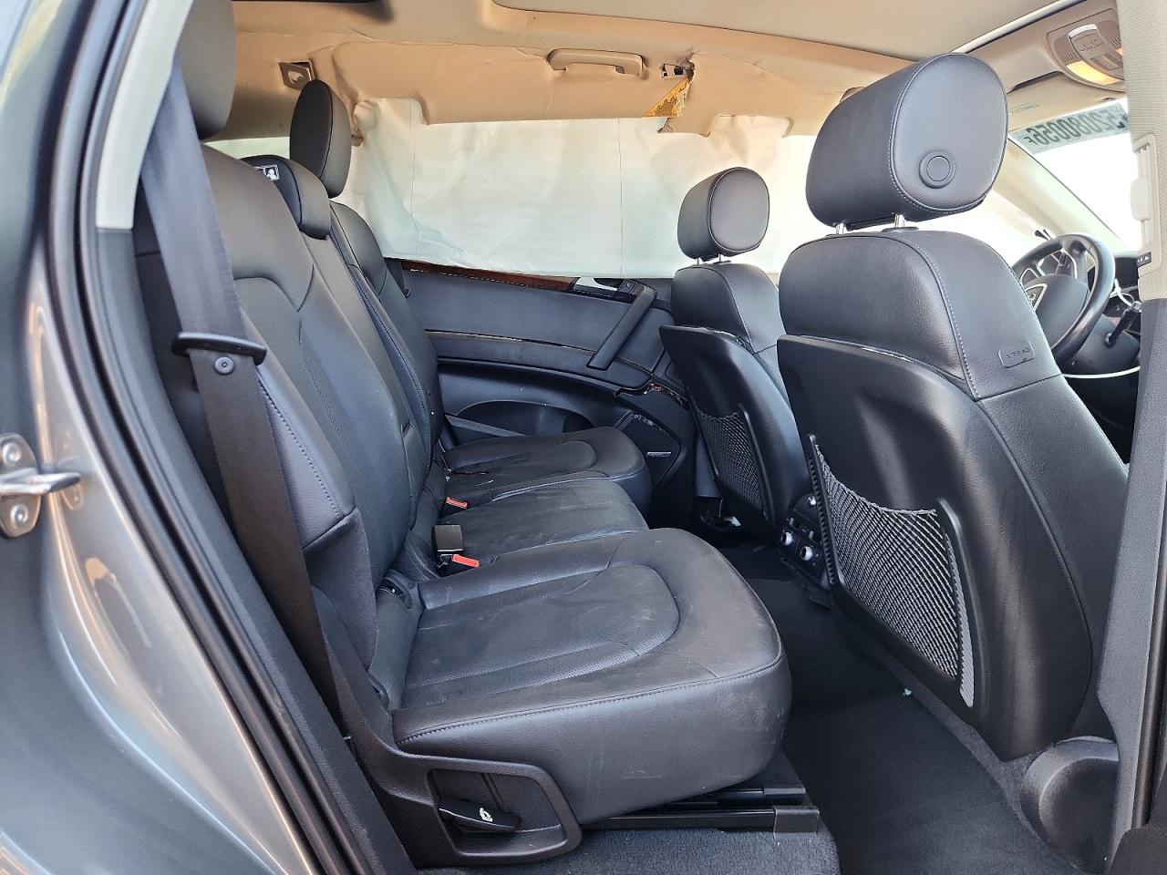 AUDI Q7 2015 — 12