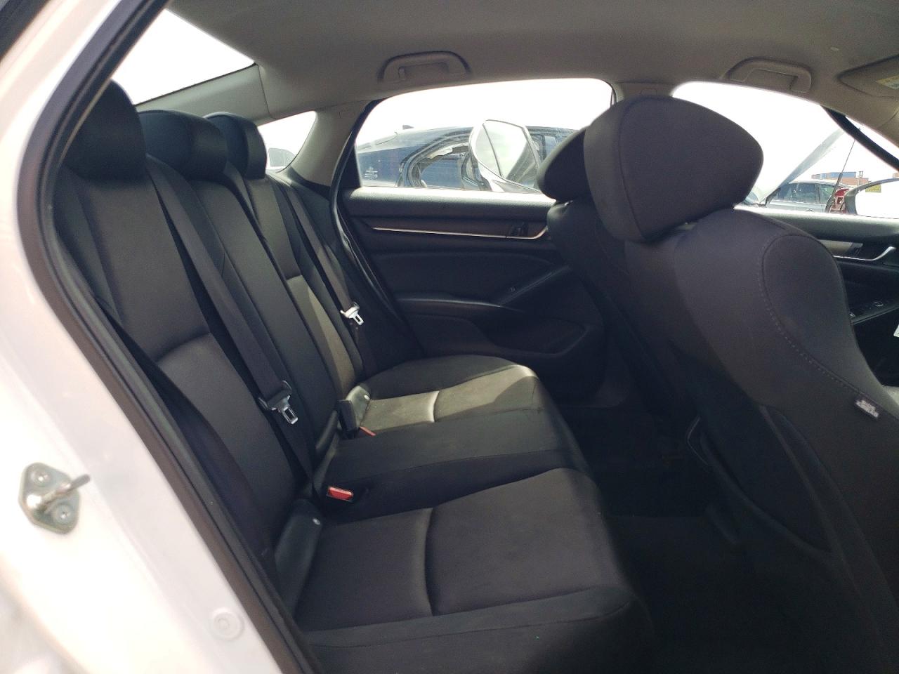 HONDA ACCORD 2018 — 11