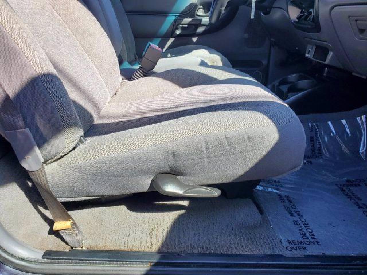 FORD RANGER 2001 — 24