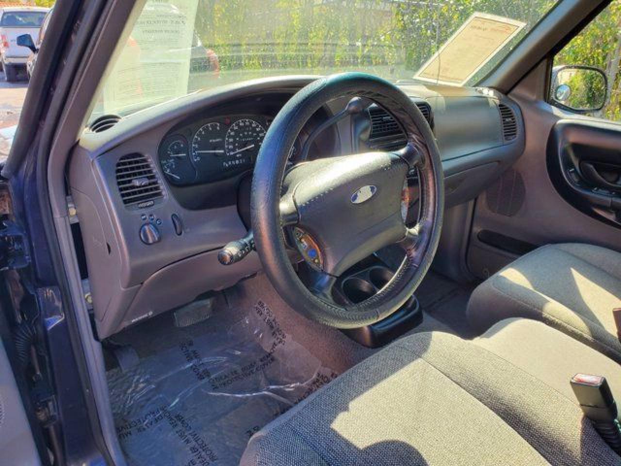 FORD RANGER 2001 — 6