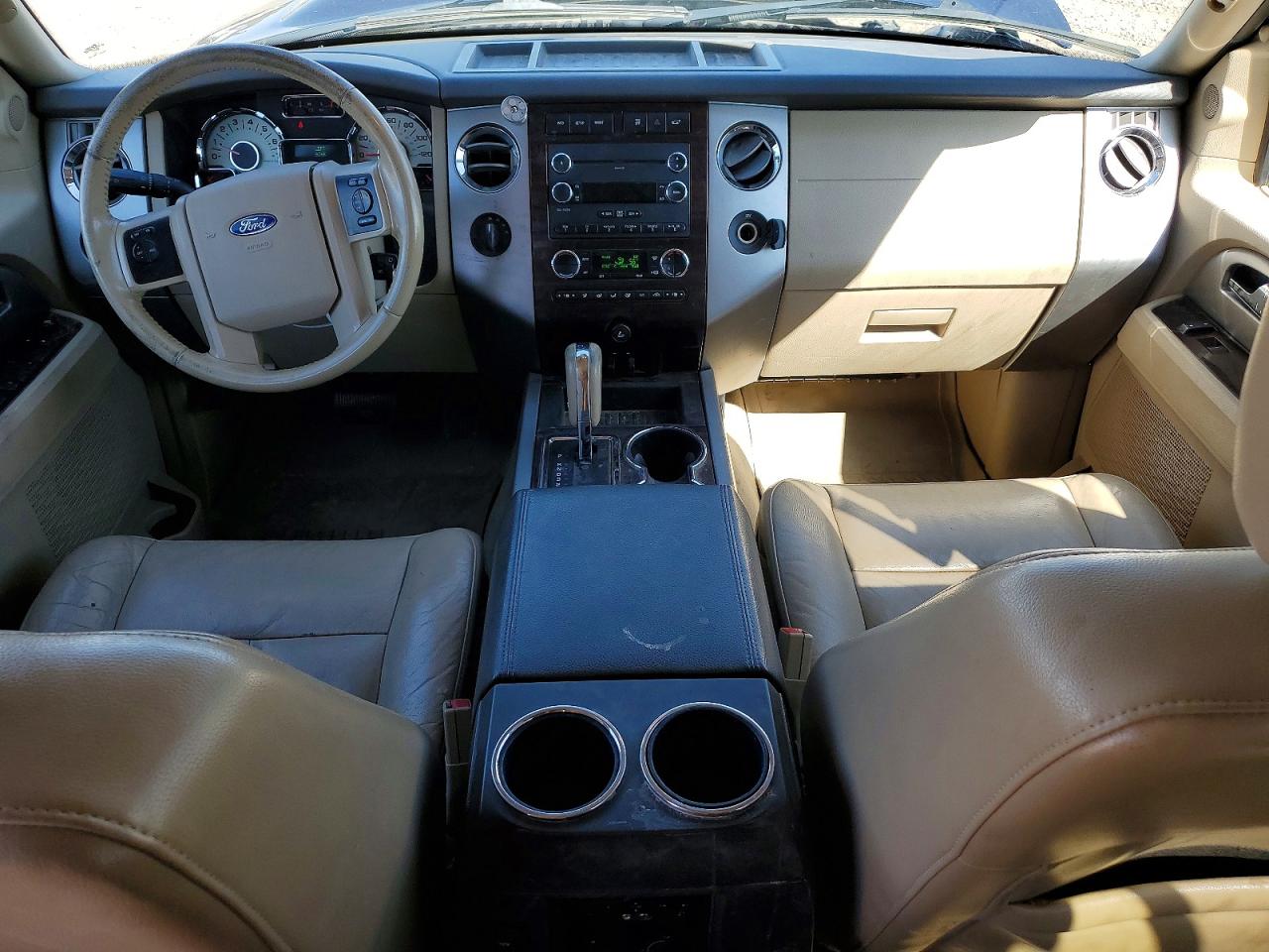 FORD EXPEDITION 2013 — 9