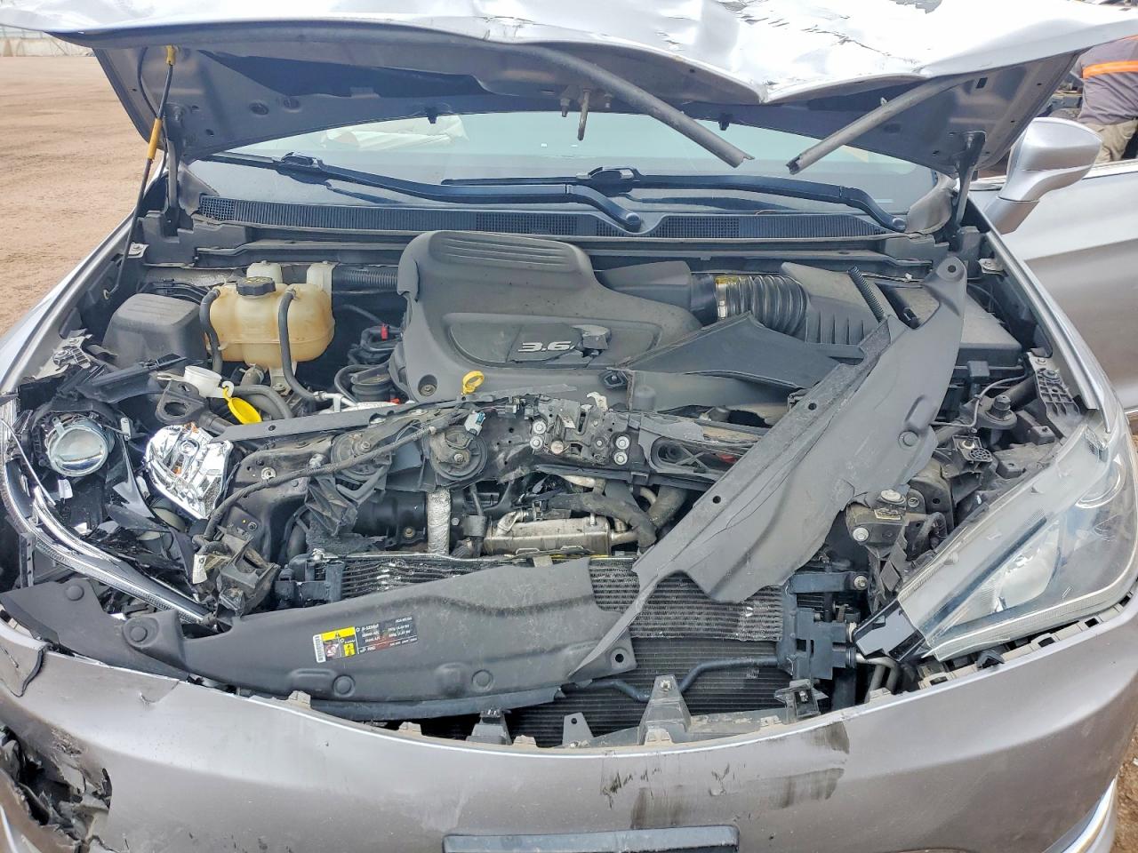 CHRYSLER PACIFICA 2017 — 13