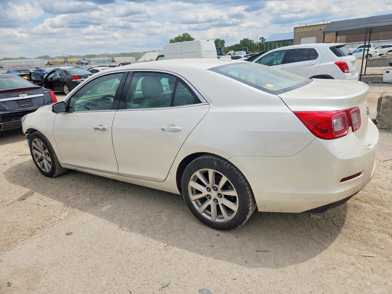 CHEVROLET MALIBU 2013 — 3