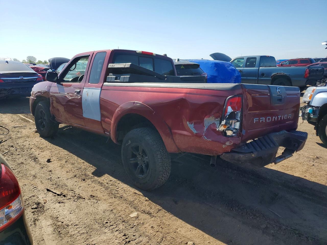 NISSAN FRONTIER 2004 — 3