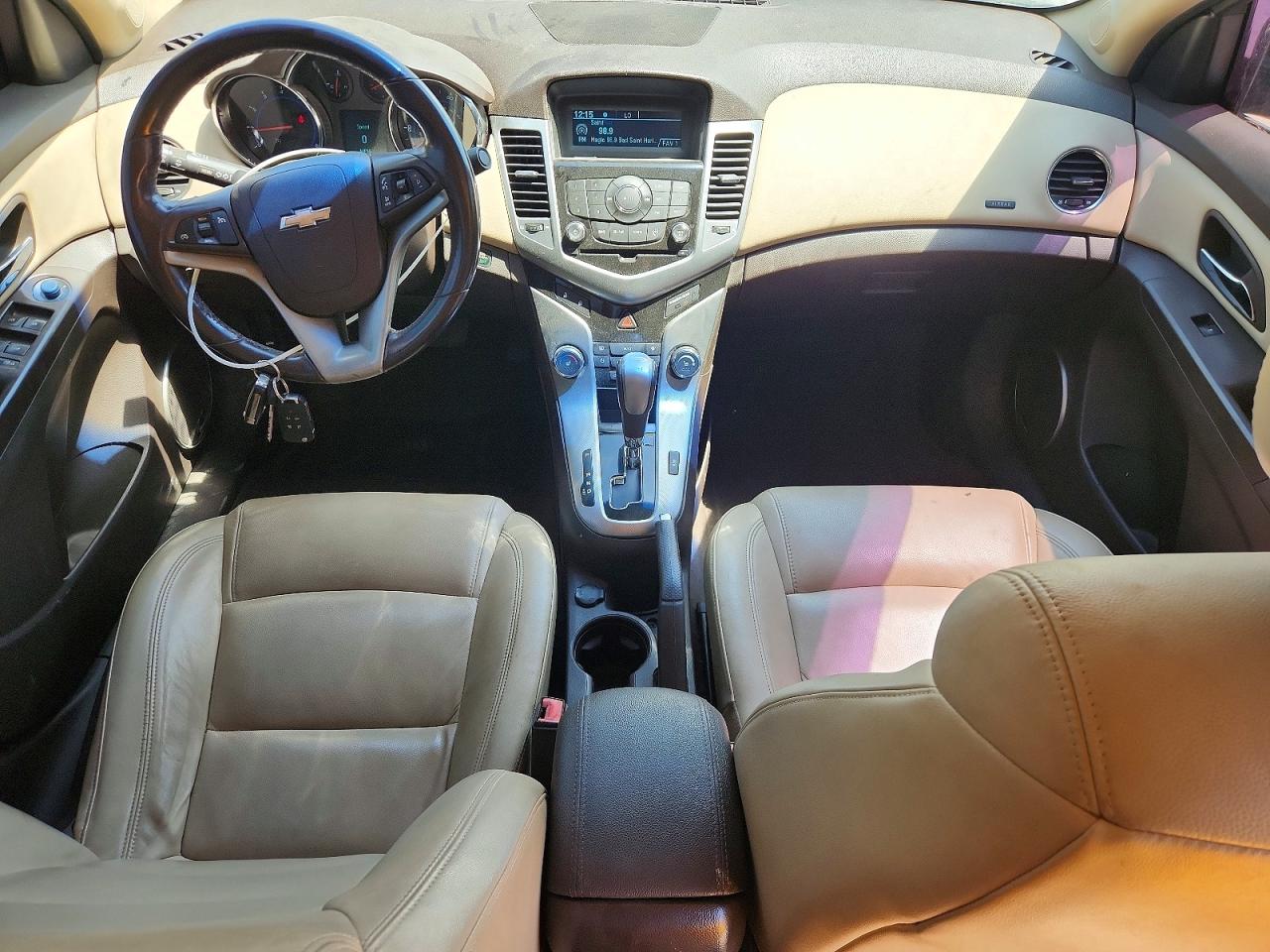 CHEVROLET CRUZE 2012 — 9