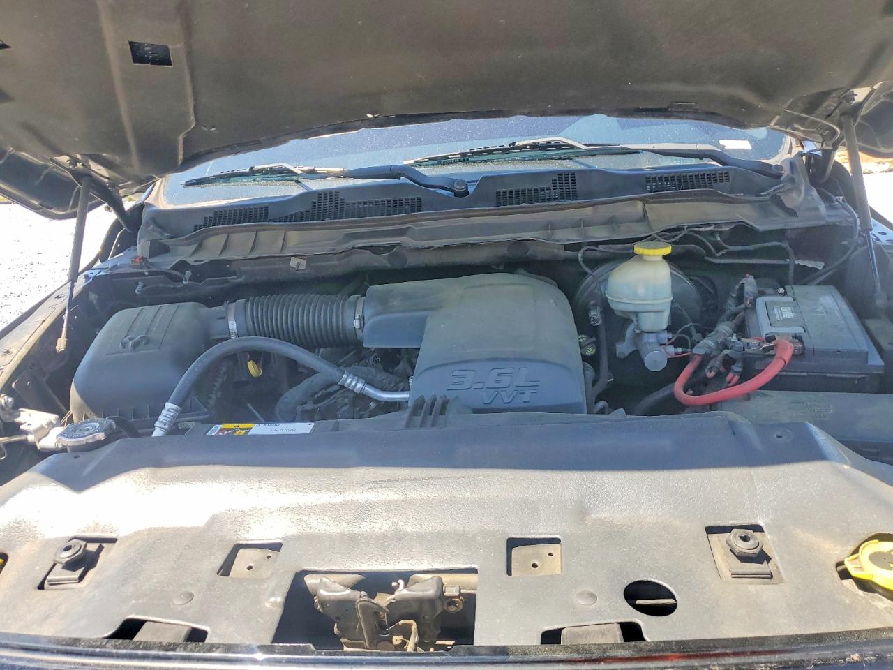 RAM 1500 2018 — 12