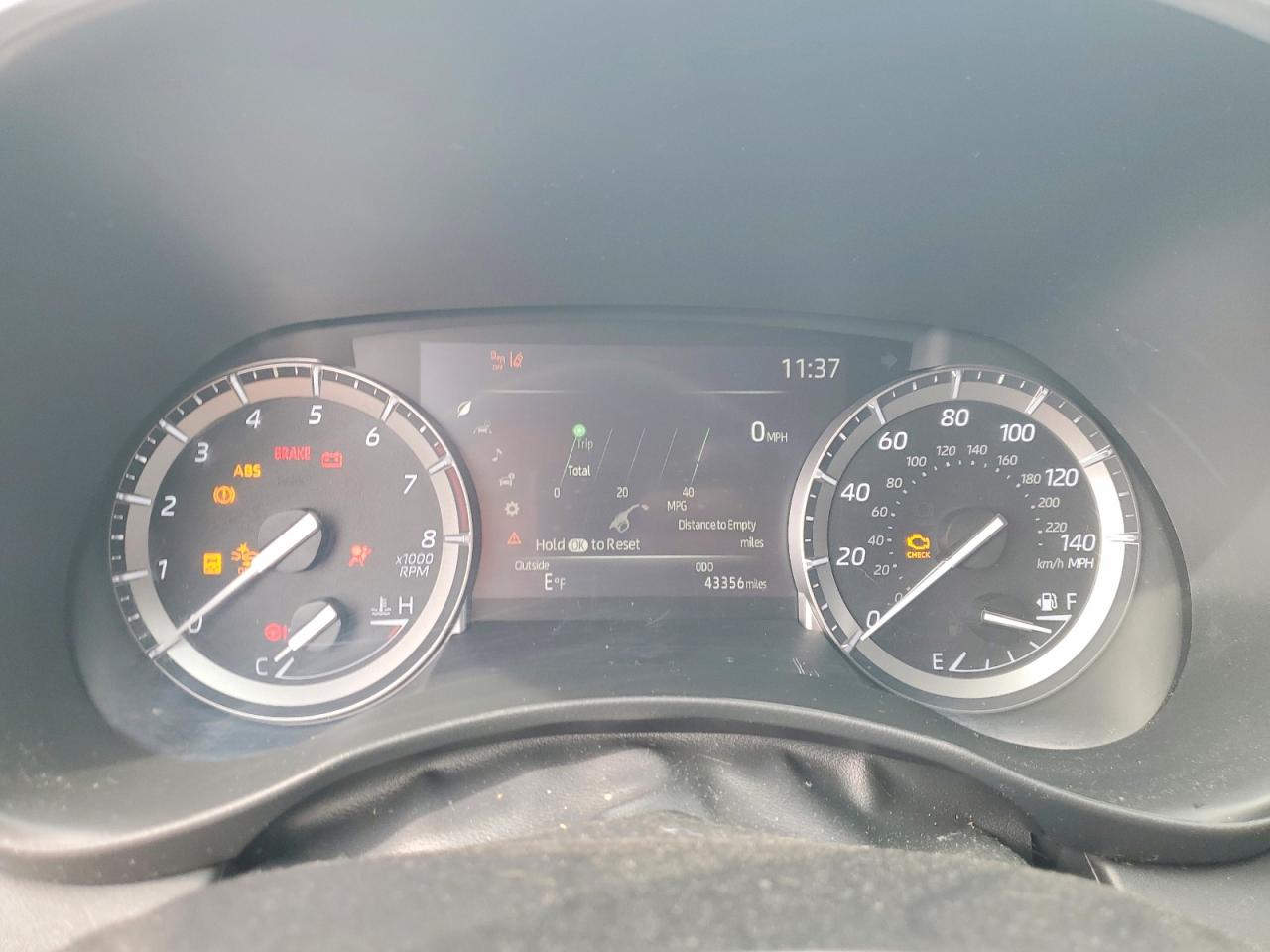 TOYOTA HIGHLANDER 2021 — 10