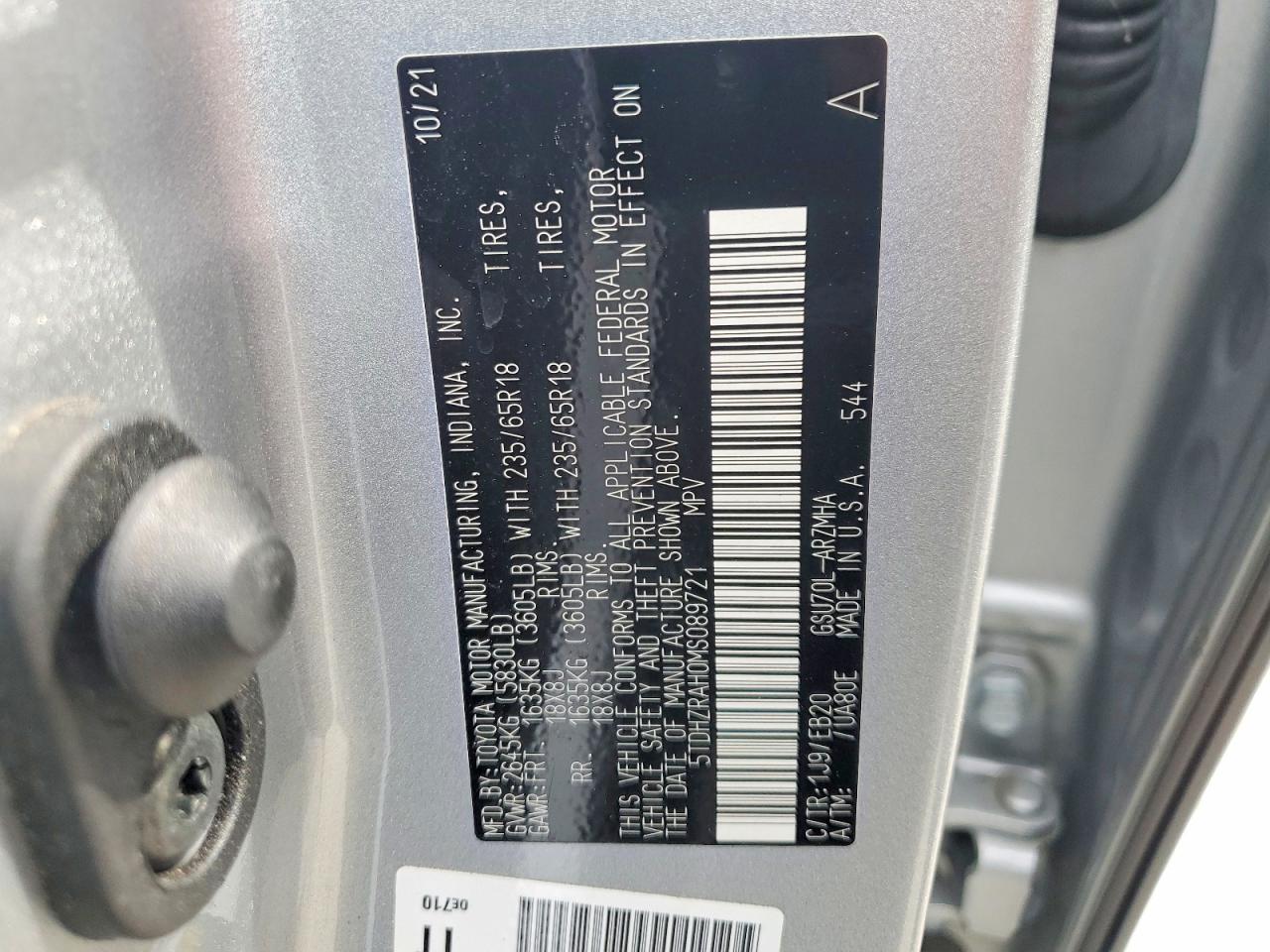 TOYOTA HIGHLANDER 2021 — 15