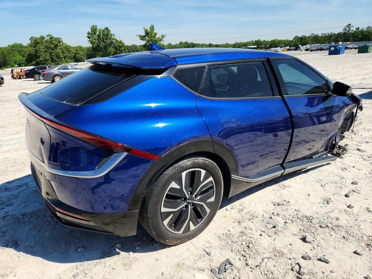 Kia EV6 2023 — 4