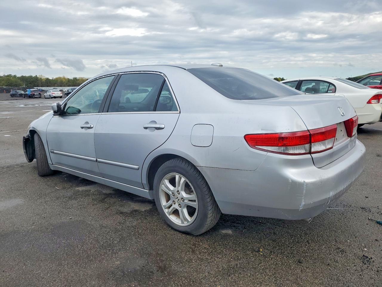 HONDA ACCORD 2004 — 3