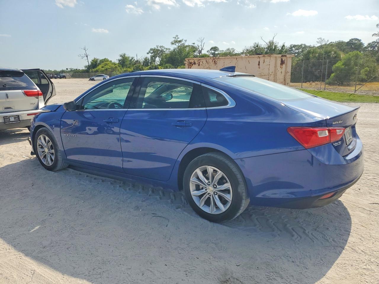 CHEVROLET MALIBU 2023 — 3