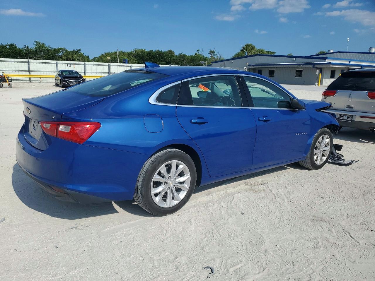 CHEVROLET MALIBU 2023 — 4