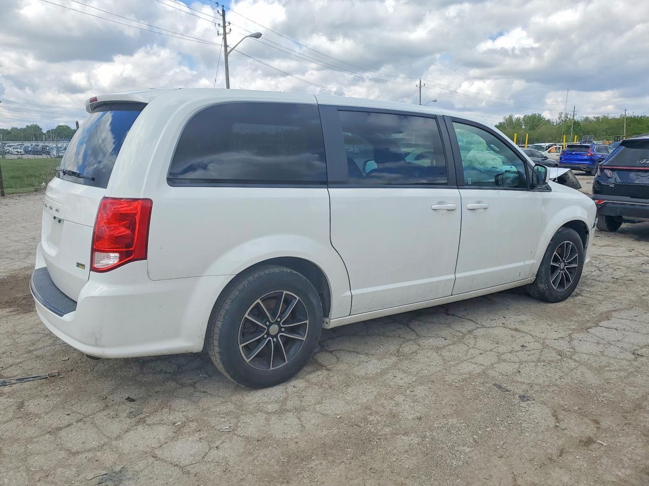 DODGE GRAND CARAVAN 2018 — 4