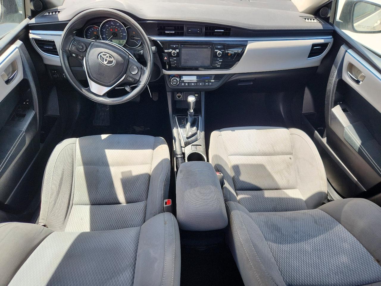 TOYOTA COROLLA 2016 — 9