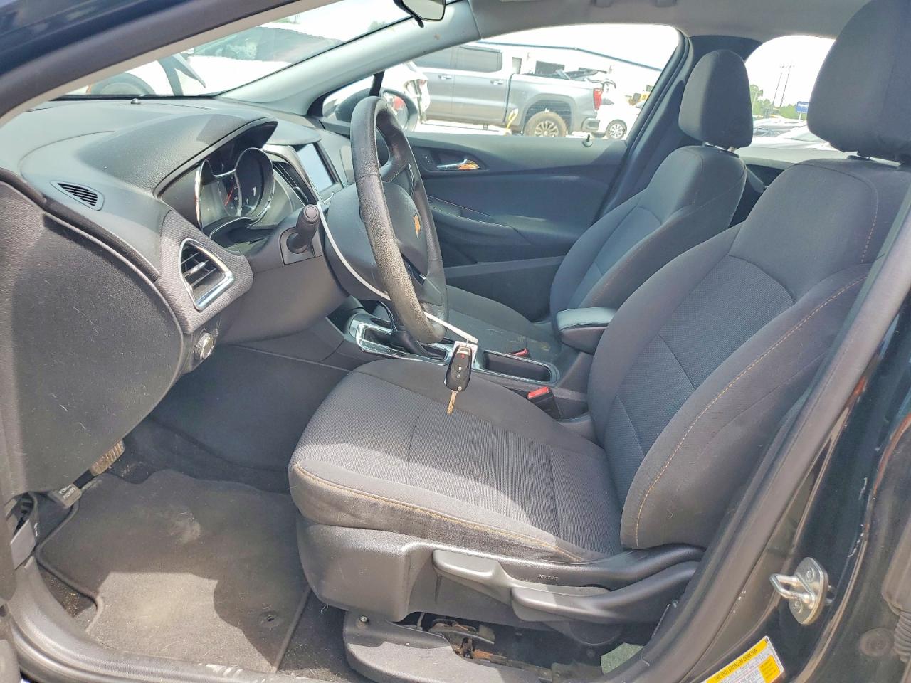 CHEVROLET CRUZE 2019 — 8