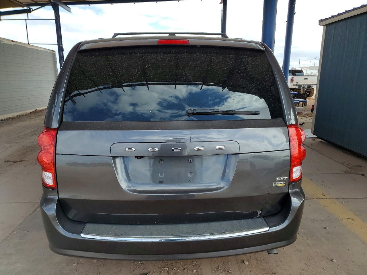 DODGE GRAND CARAVAN 2017 — 7