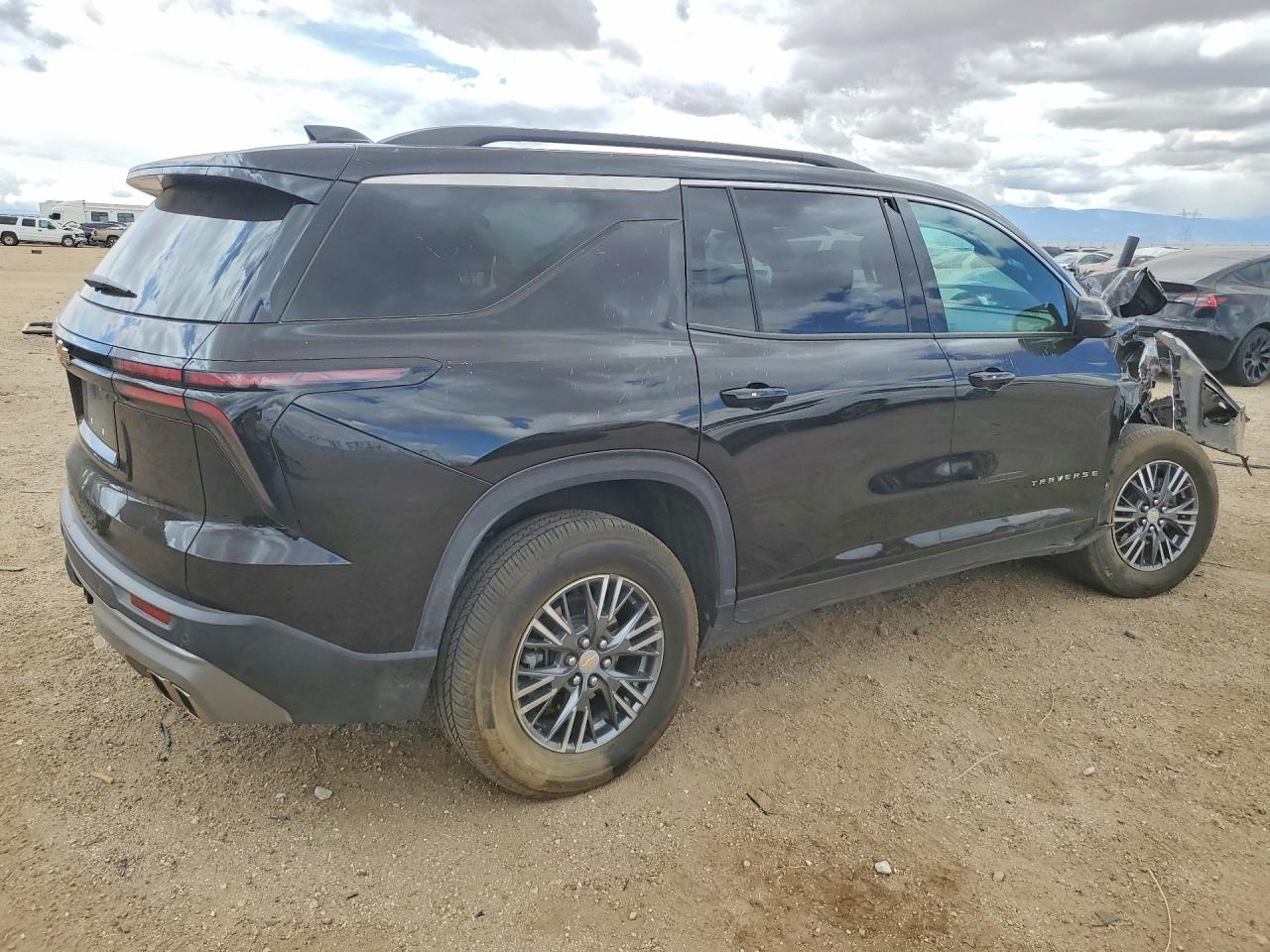 CHEVROLET TRAVERSE 2025 — 4