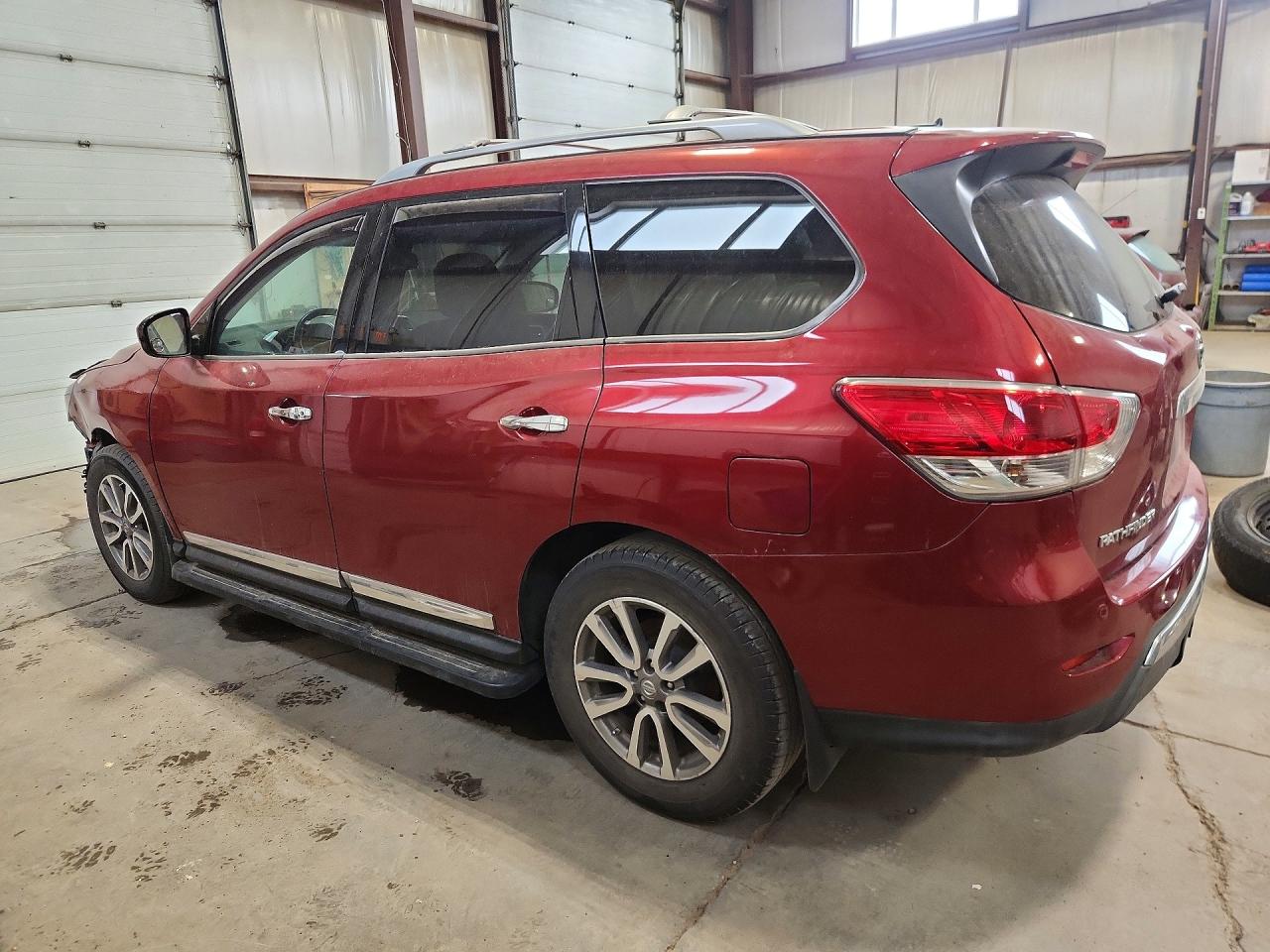 NISSAN PATHFINDER 2015 — 3