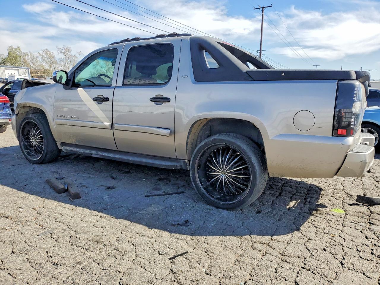 CHEVROLET AVALANCHE 2009 — 3
