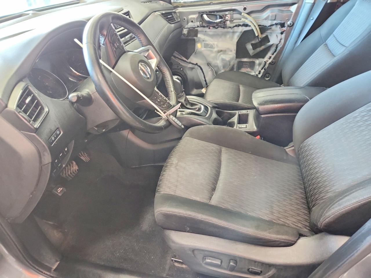 NISSAN ROGUE 2020 — 8