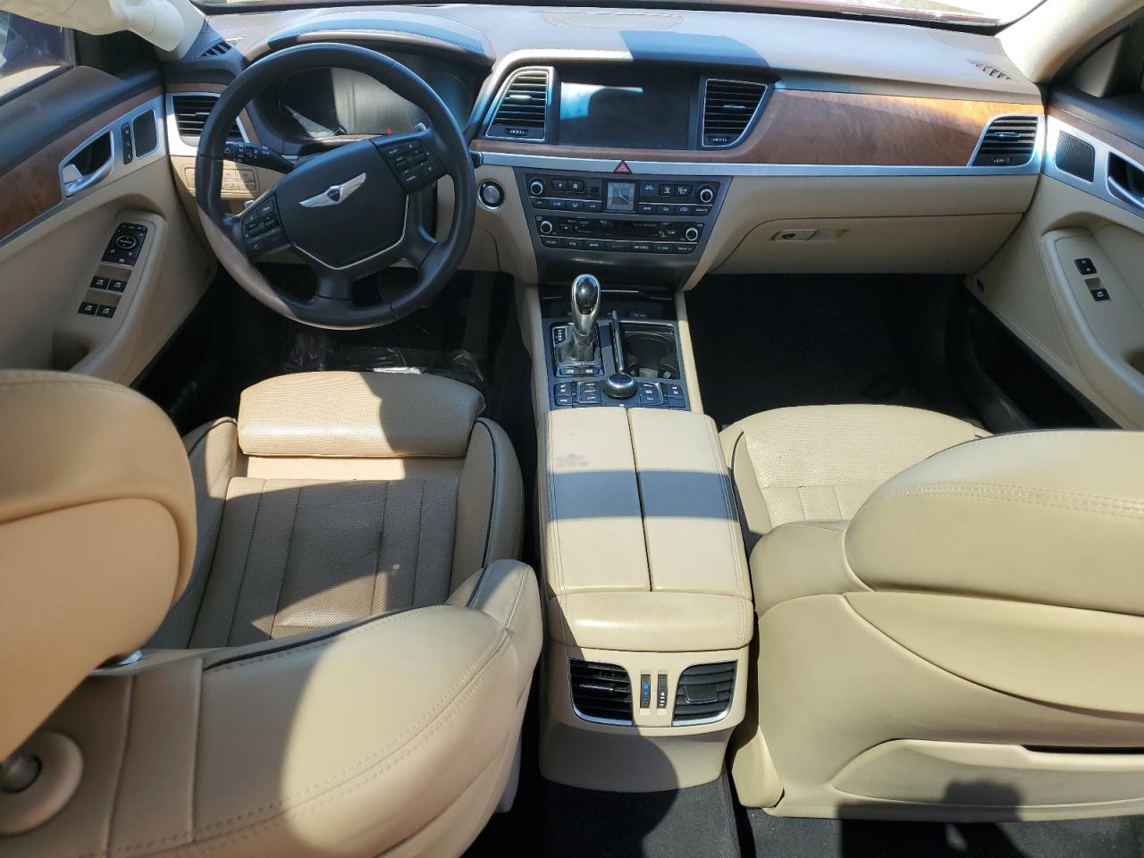 HYUNDAI GENESIS 2015 — 9