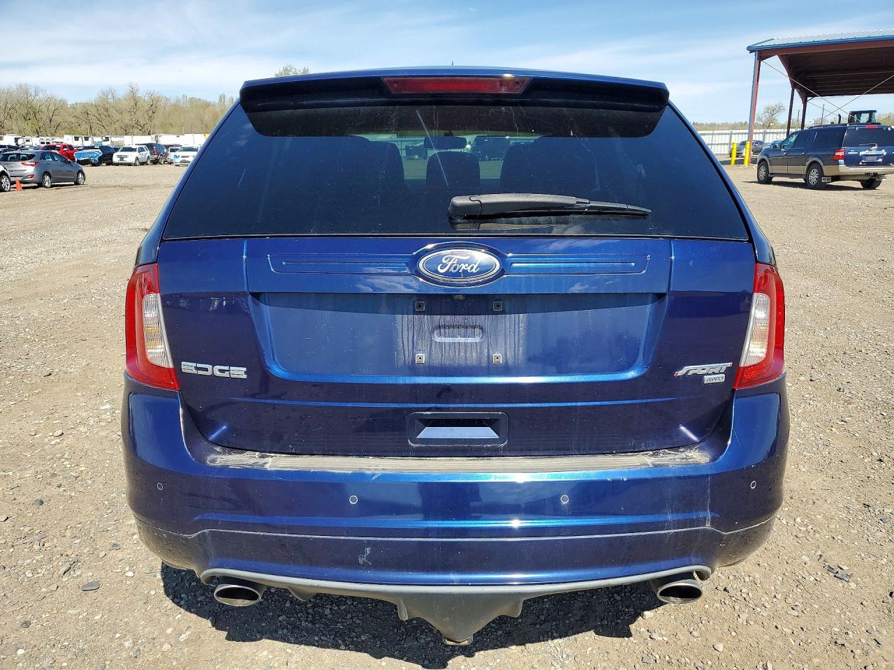 FORD EDGE 2011 — 7