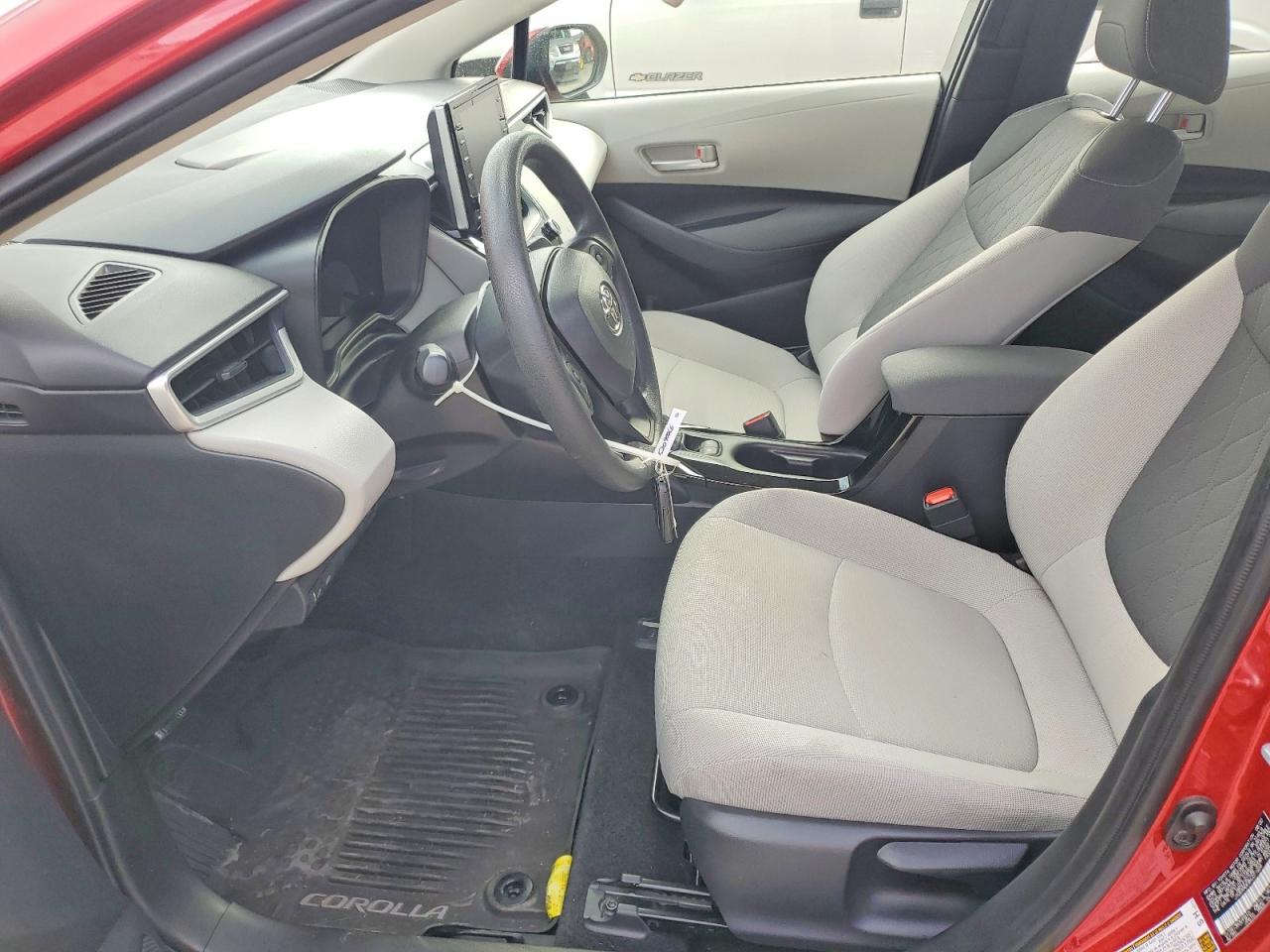 TOYOTA COROLLA 2021 — 8
