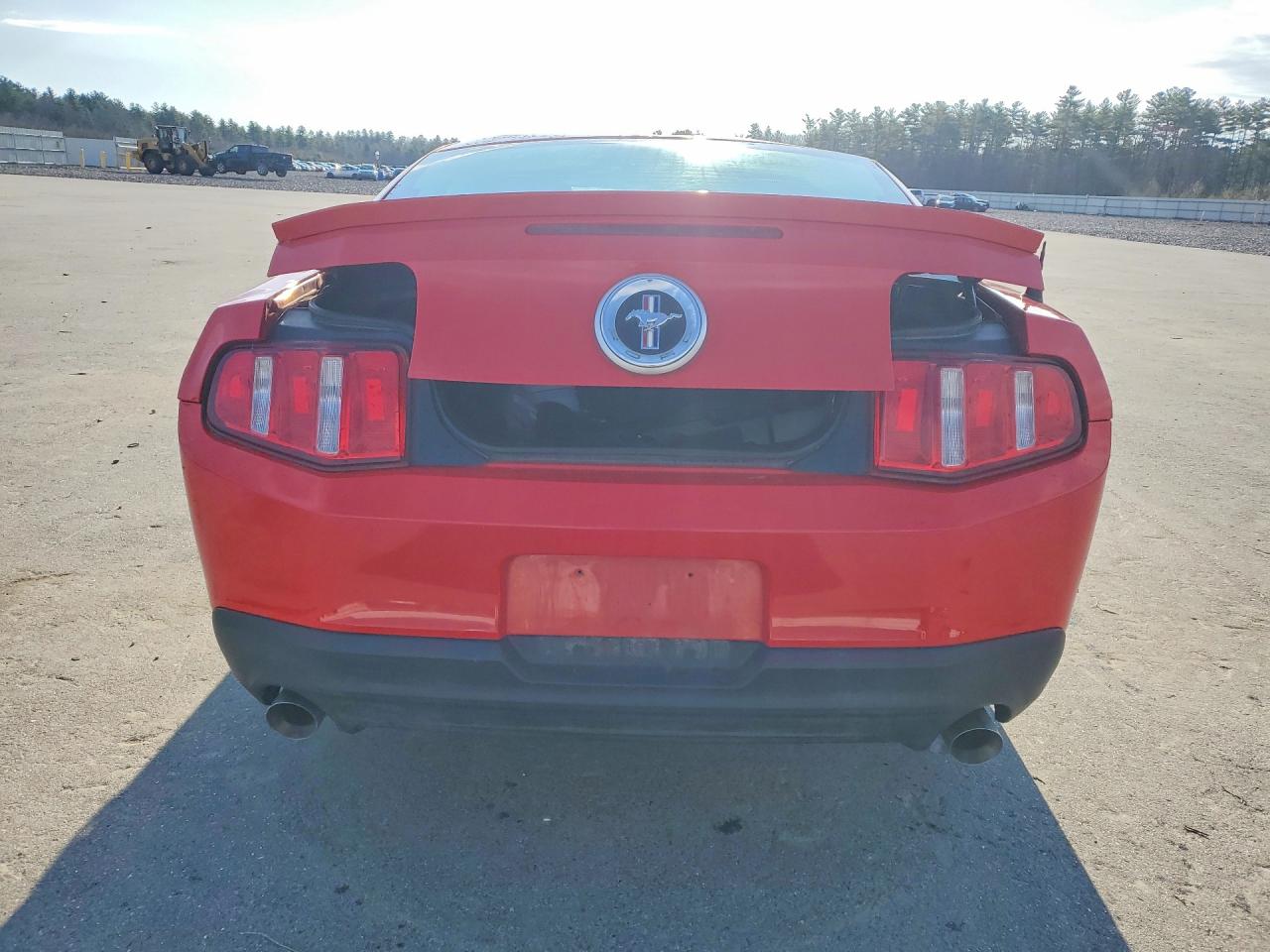 FORD MUSTANG 2011 — 7