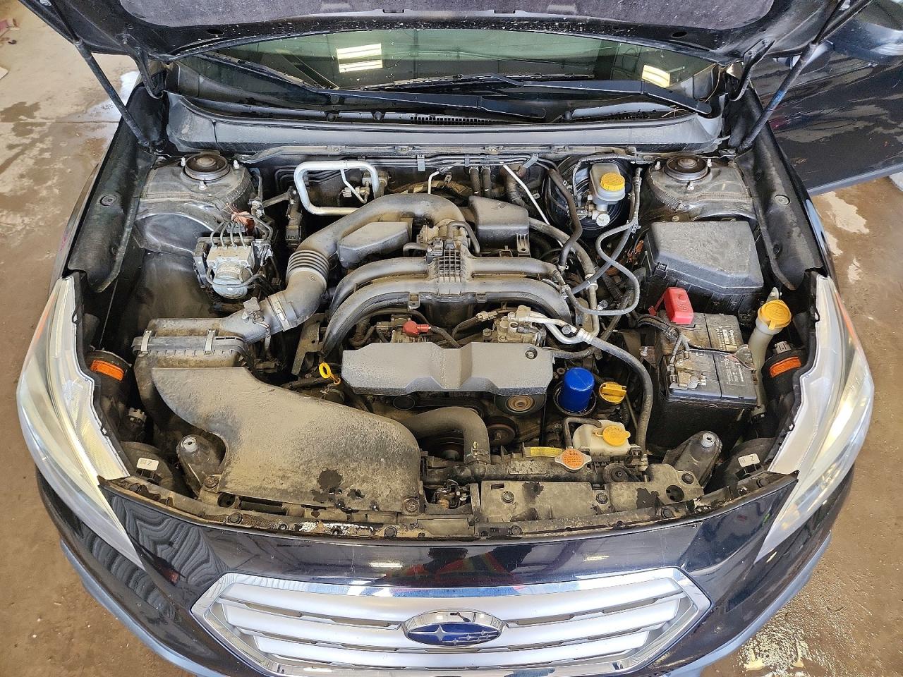 SUBARU OUTBACK 2017 — 12