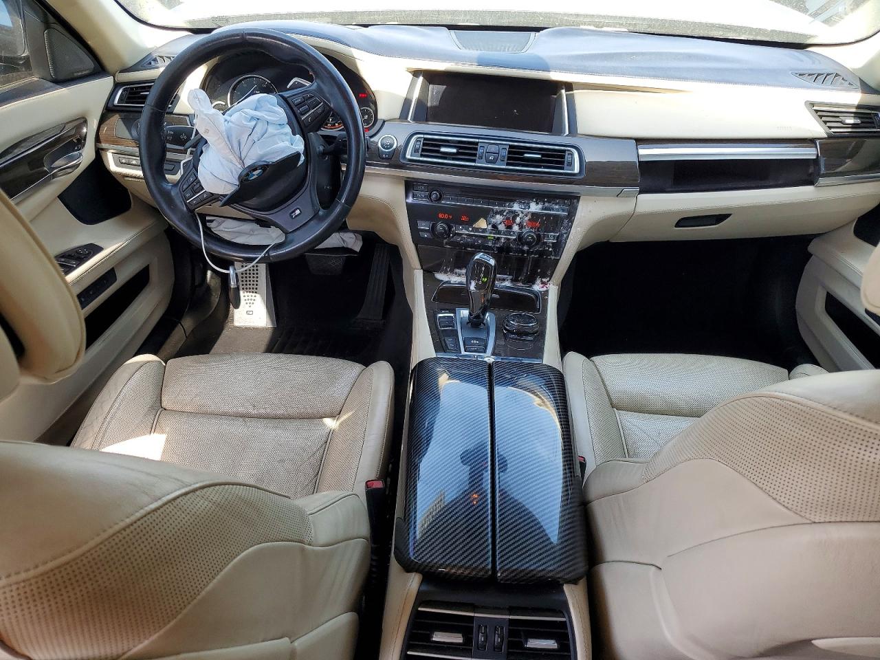 BMW 750 2015 — 9