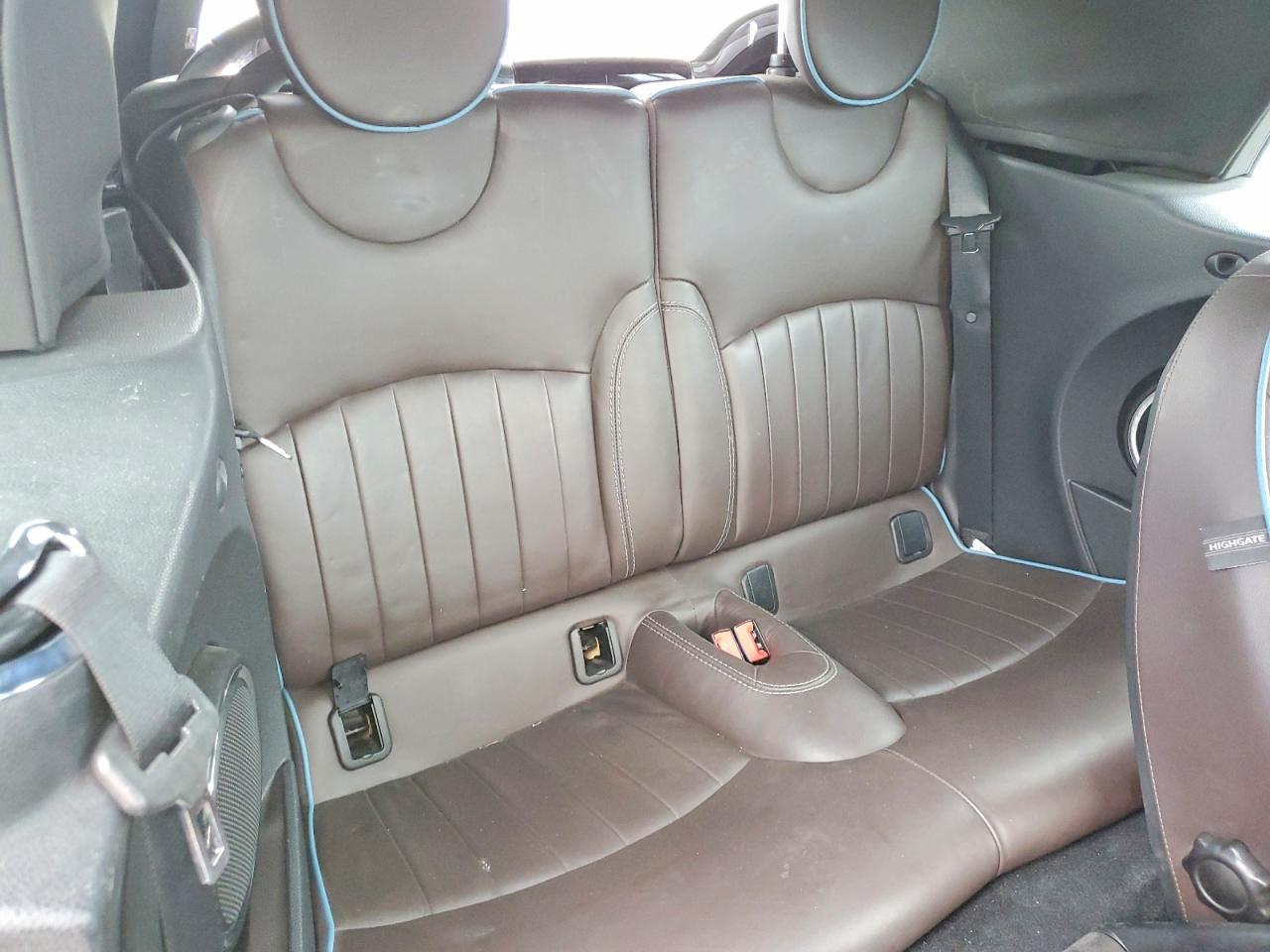 MINI COOPER 2012 — 11