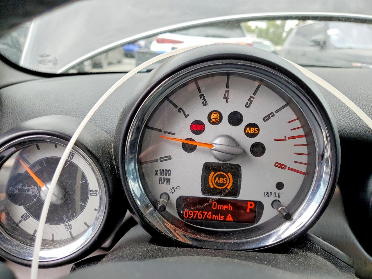 MINI COOPER 2012 — 10