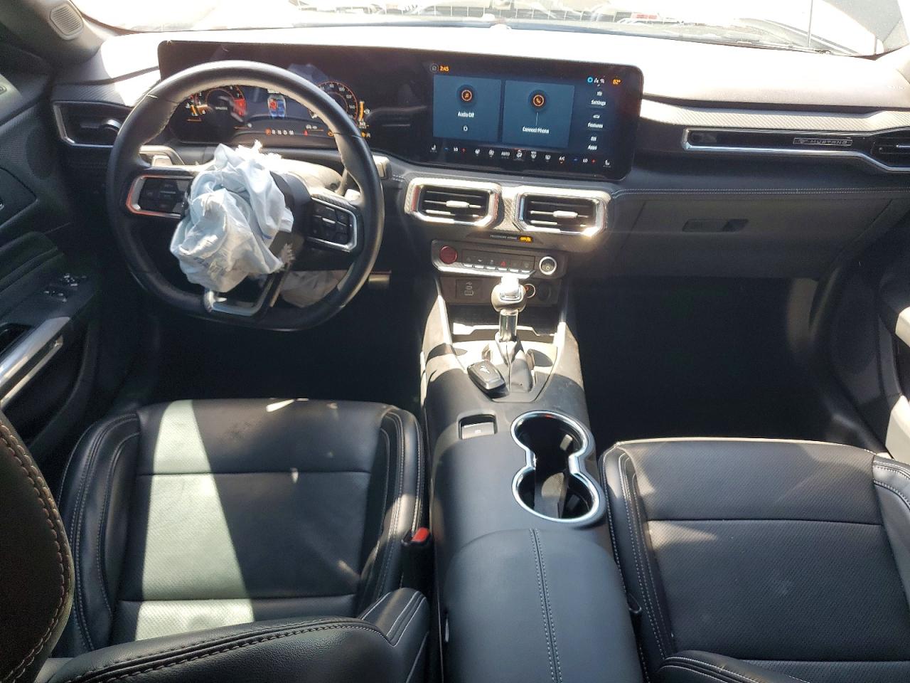 FORD MUSTANG 2024 — 9