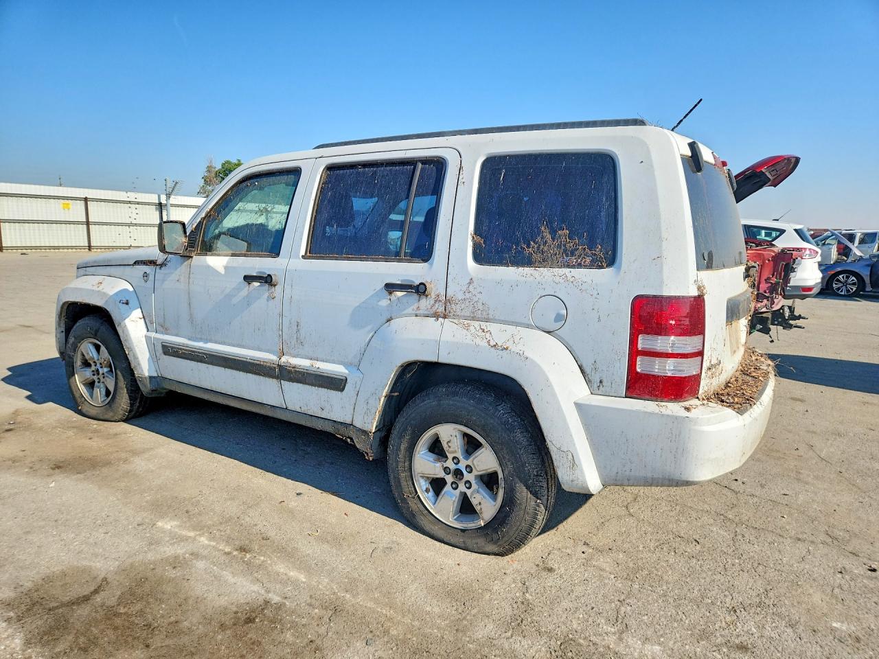 JEEP LIBERTY 2012 — 3