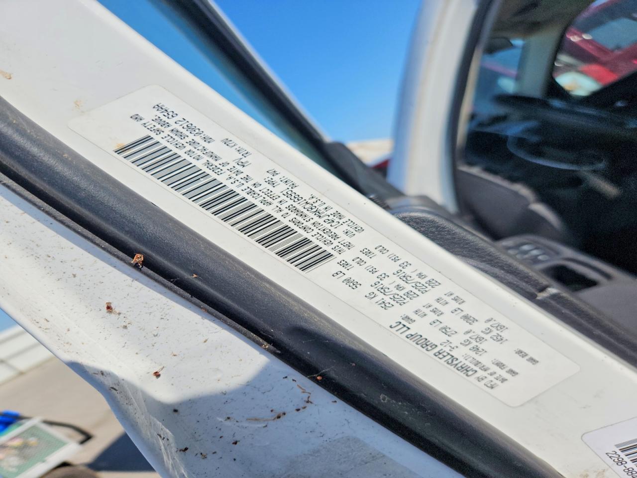 JEEP LIBERTY 2012 — 13