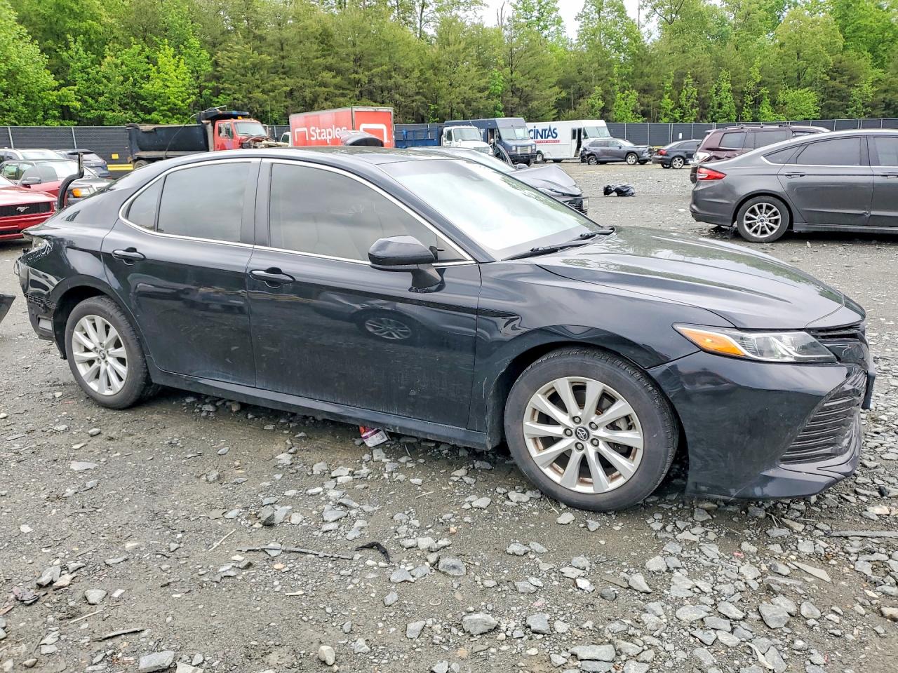 TOYOTA CAMRY 2018 — 5