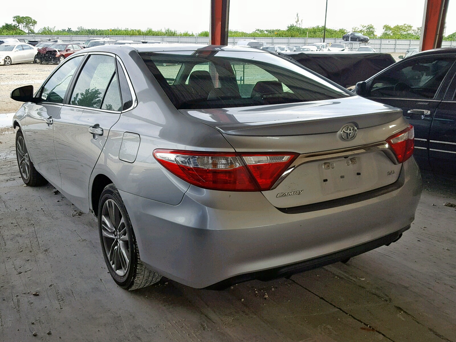 TOYOTA CAMRY 2017 — 4