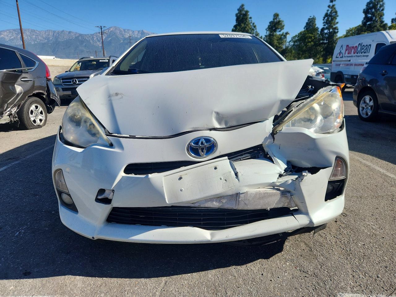 TOYOTA PRIUS C 2014 — 6