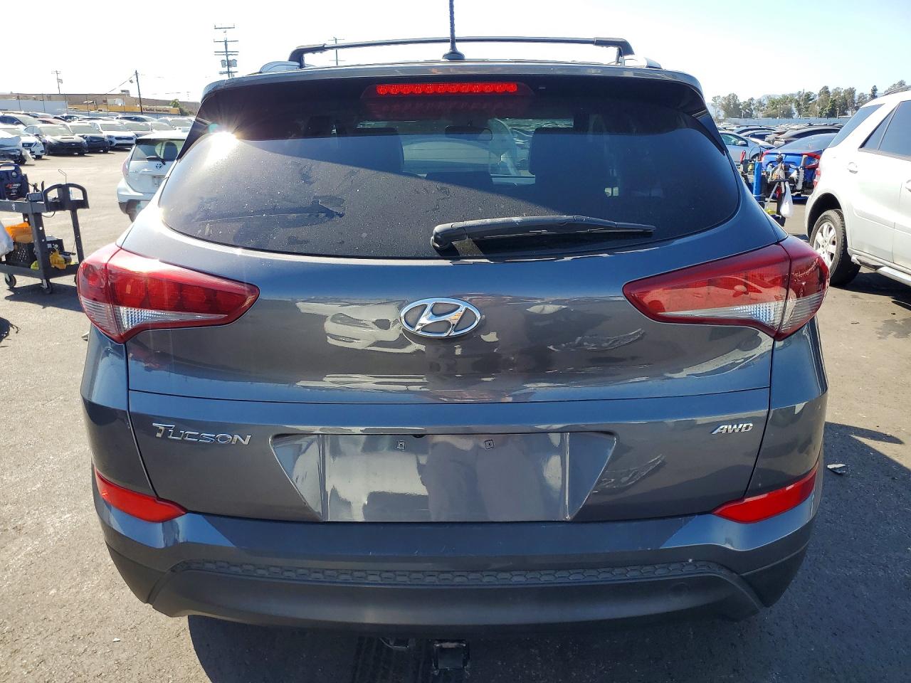 HYUNDAI TUCSON 2017 — 7
