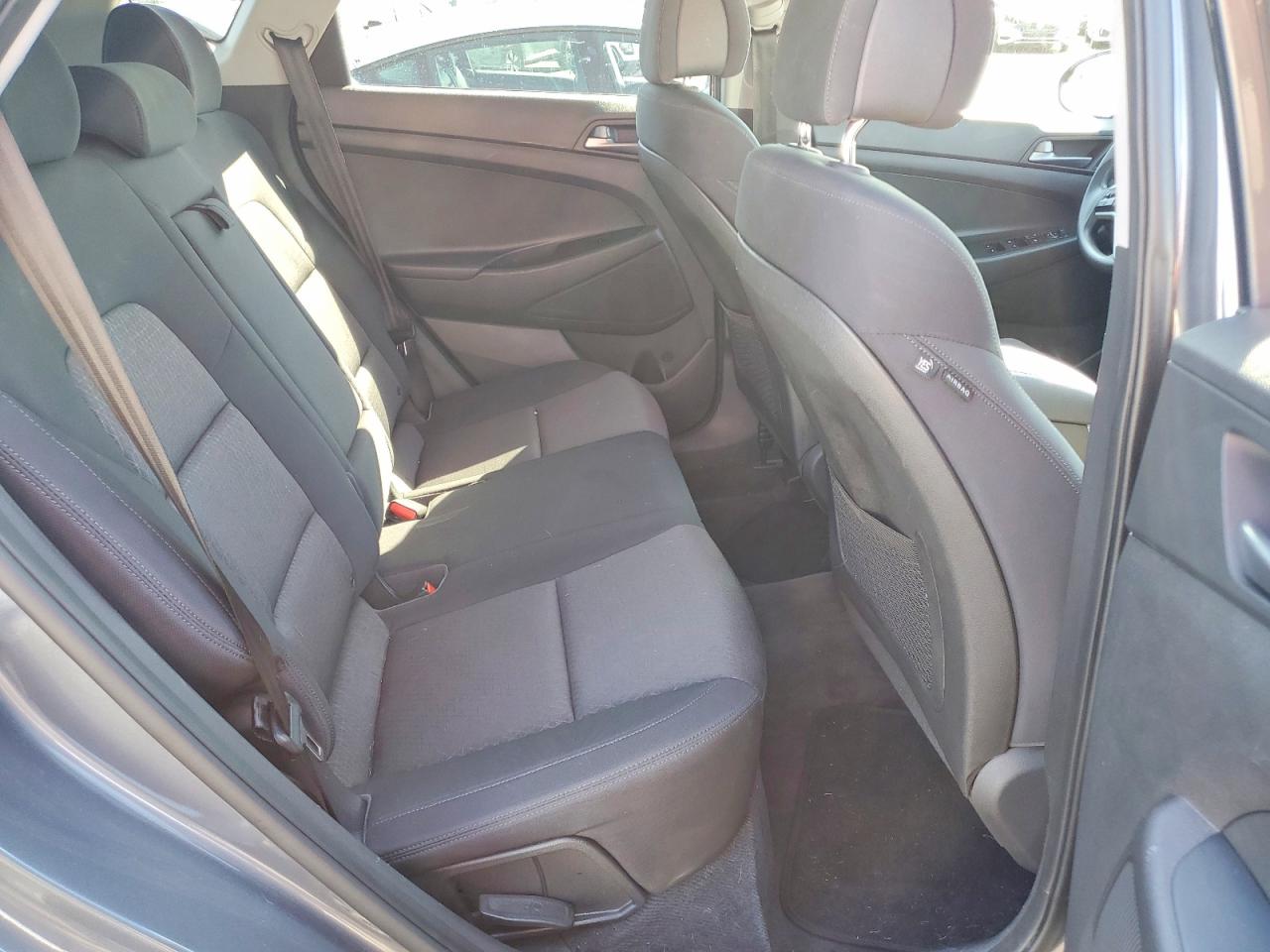 HYUNDAI TUCSON 2017 — 12