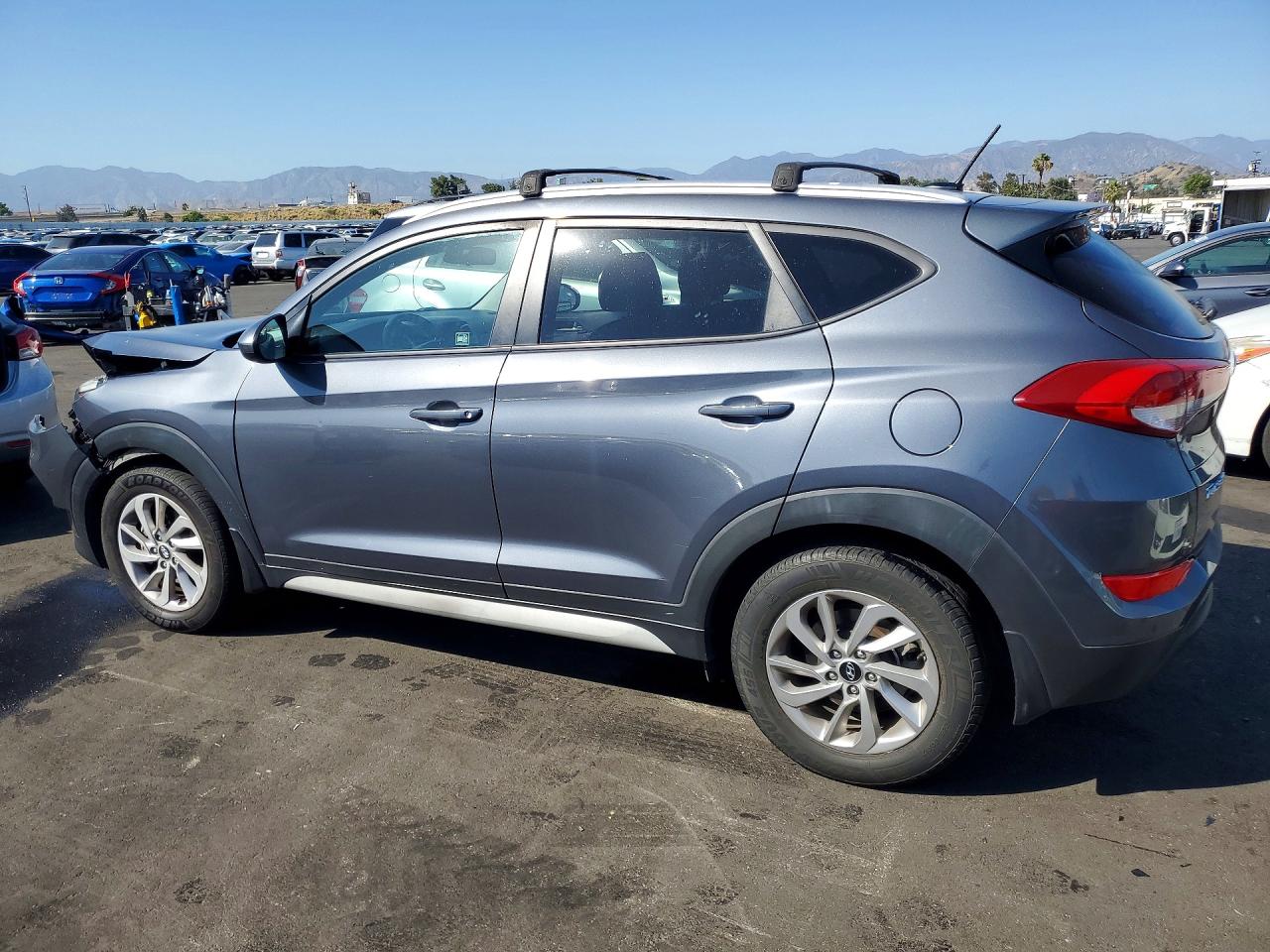 HYUNDAI TUCSON 2017 — 3