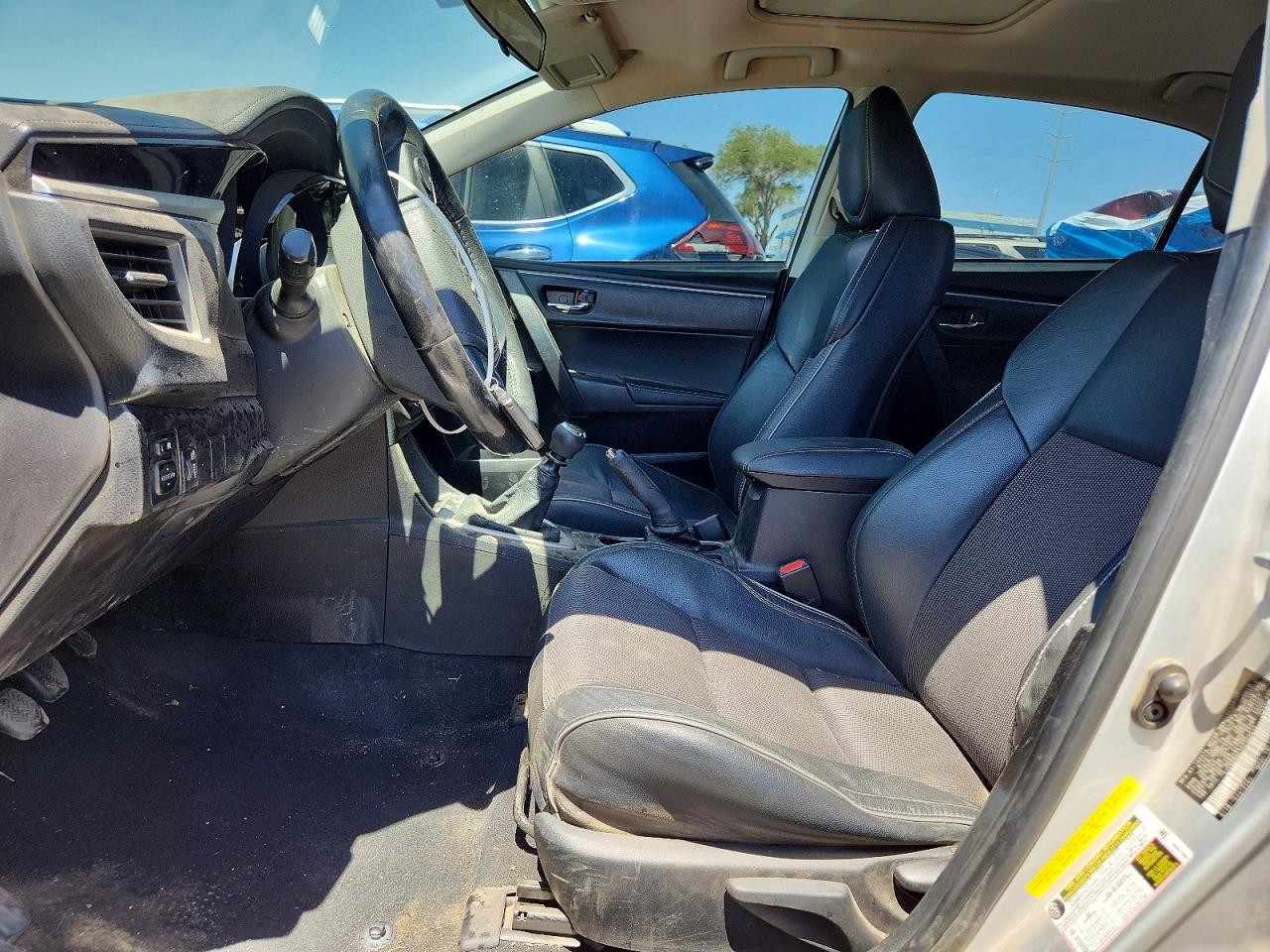 TOYOTA COROLLA 2015 — 8